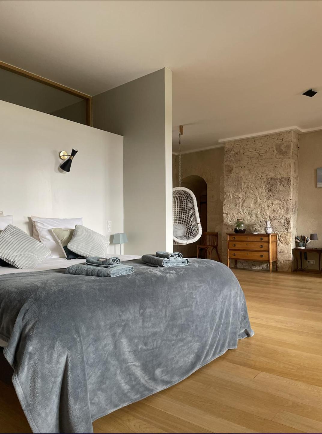 Chambre D'Hote, Chateau De Meauce Louise Et Marie Saincaize-Meauce Luaran gambar