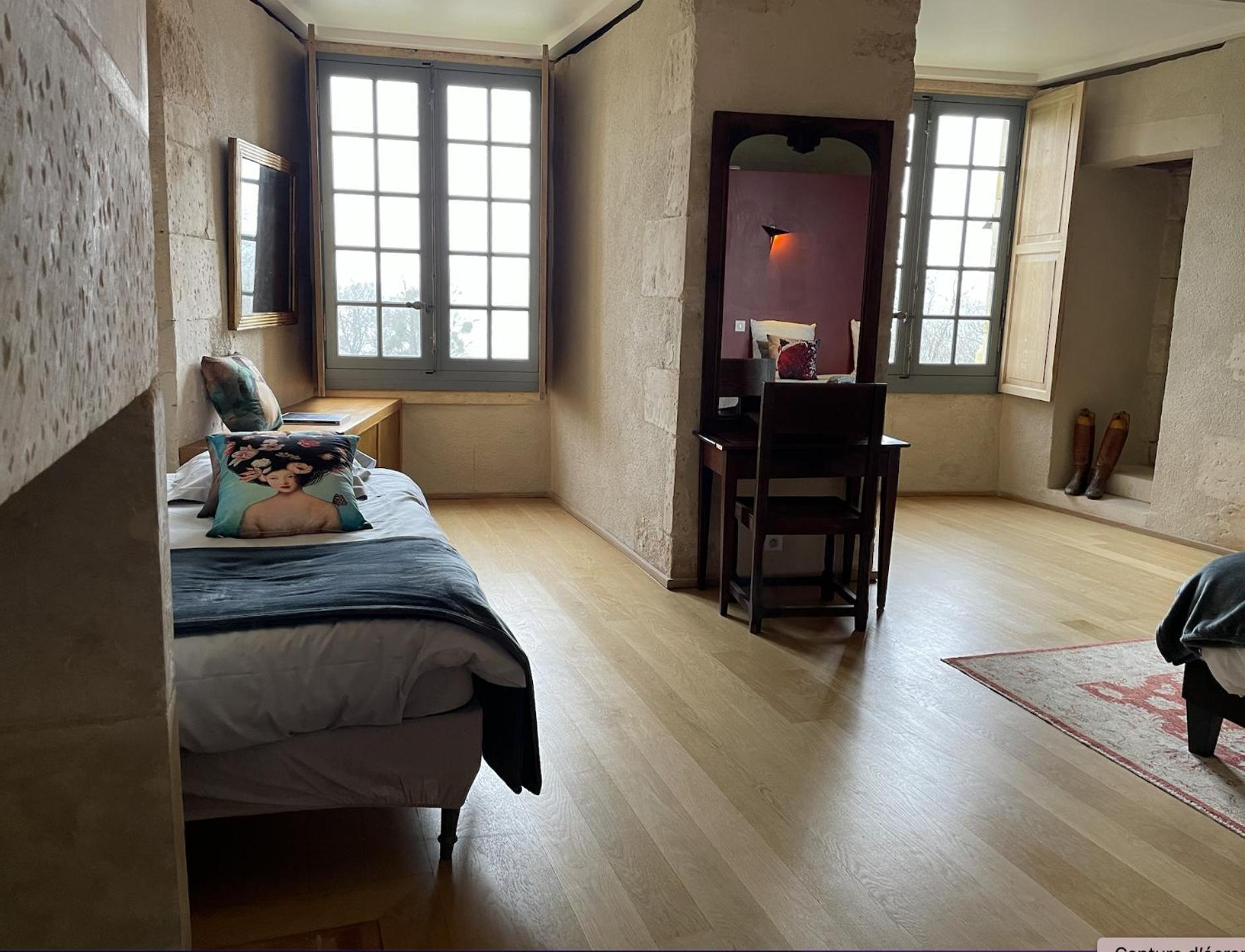 Chambre D'Hote, Chateau De Meauce Louise Et Marie Saincaize-Meauce Luaran gambar
